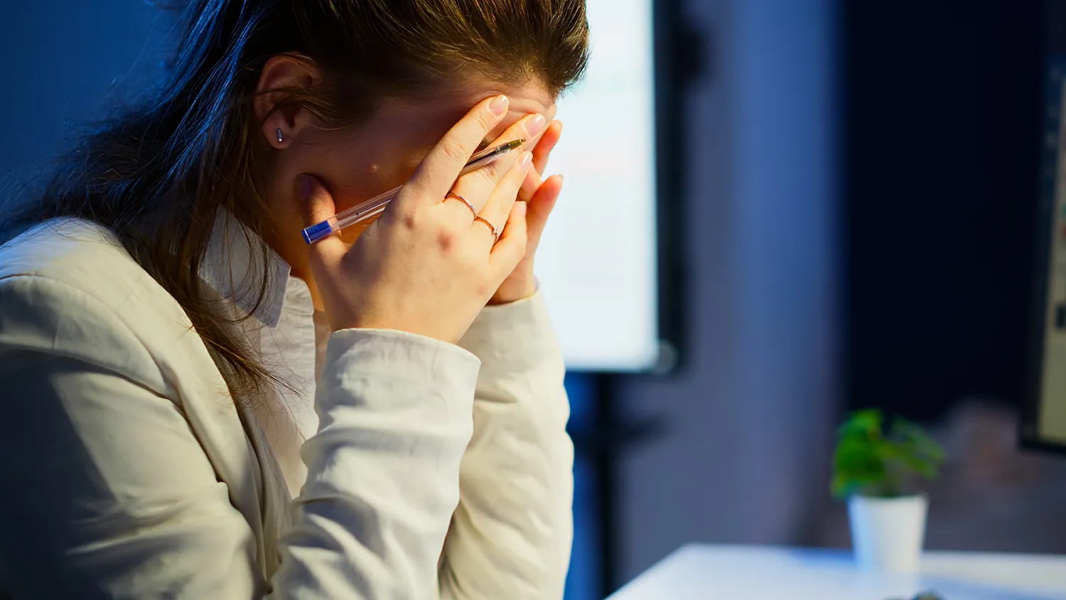 woman suffering from vertigo